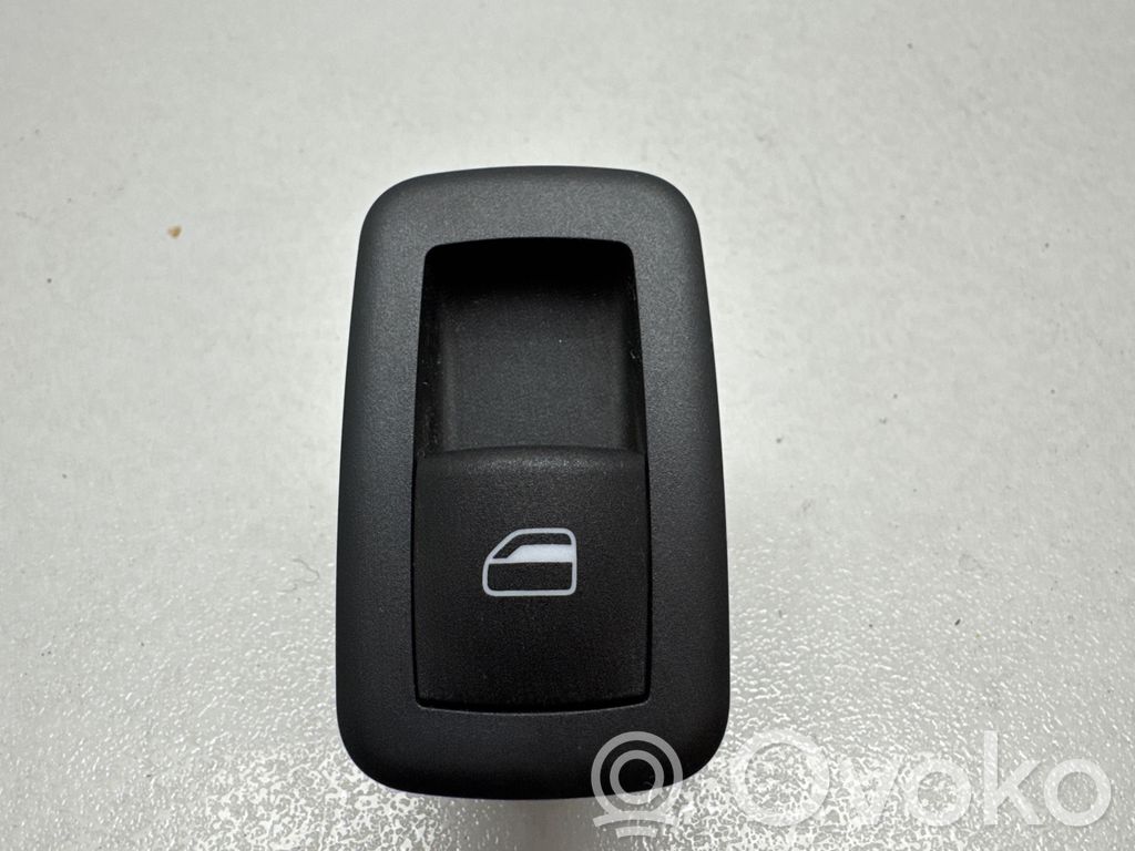 Chrysler Pacifica Electric window control switch 