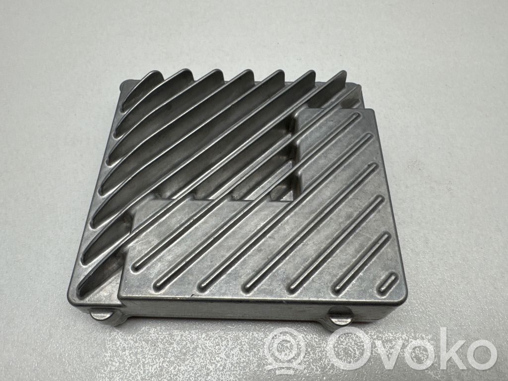 Amplificador de sonido   68207344AG,36670J