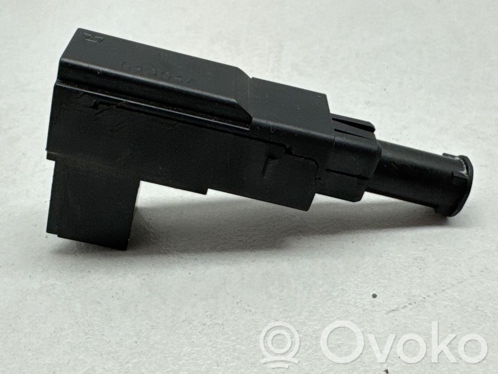 Chrysler Pacifica Brake pedal sensor switch 