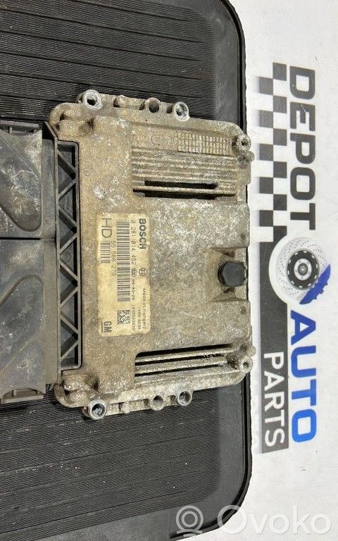 Engine control unit/module ECU   55566279,Z19DTH