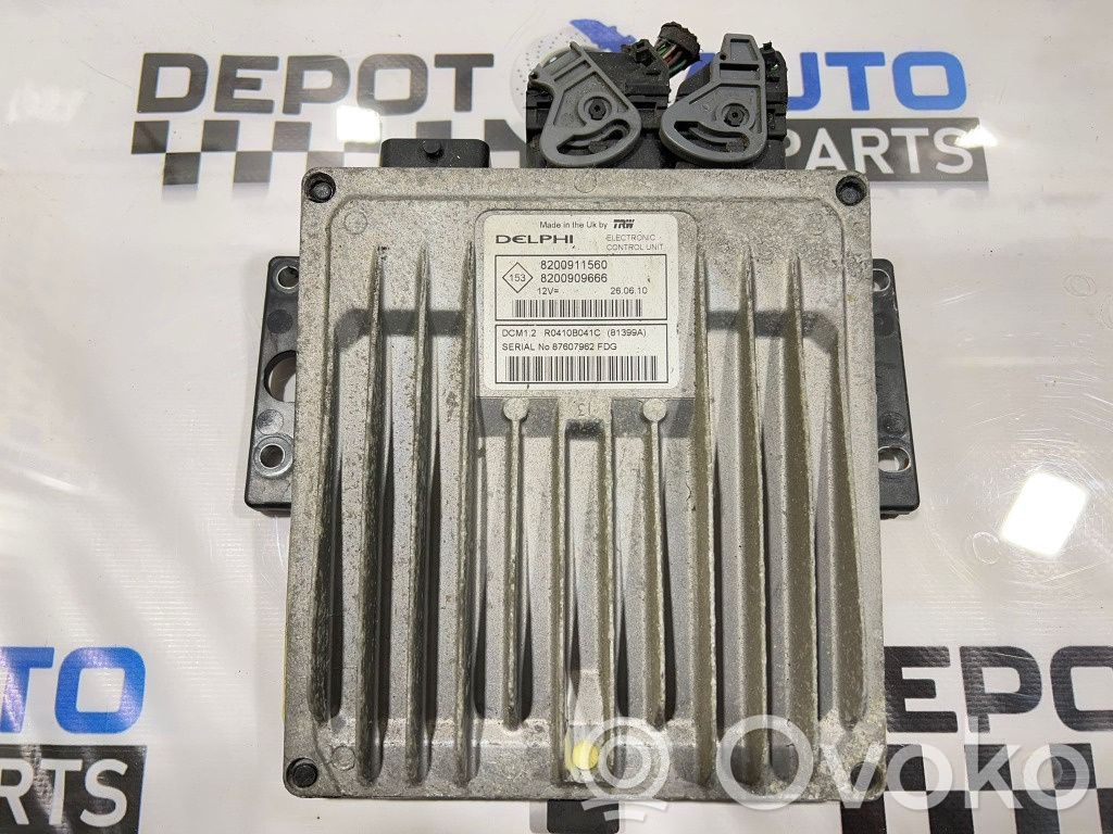 Engine control unit/module ECU   8200911560,8200909666