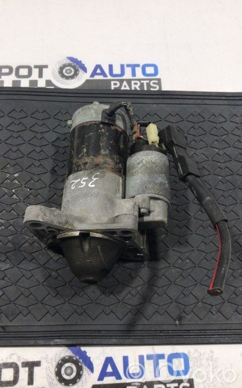 Starter motor   R2