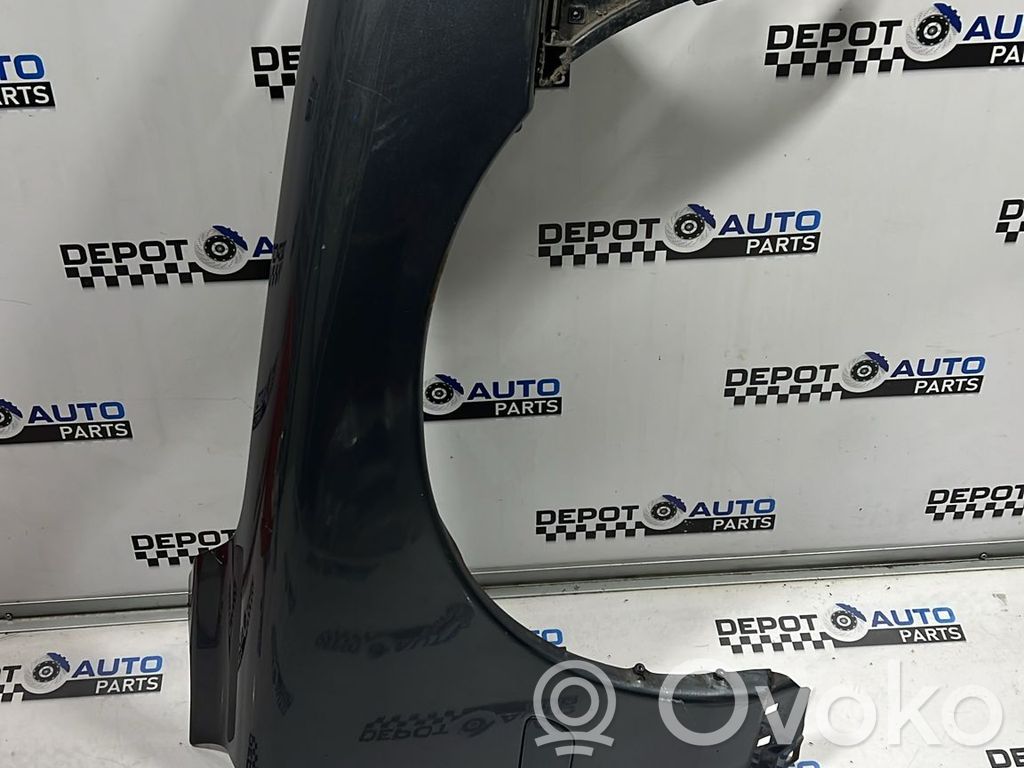 Volvo V70 Fender 