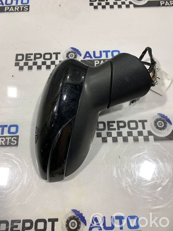 Ford Fiesta Front door electric wing mirror 