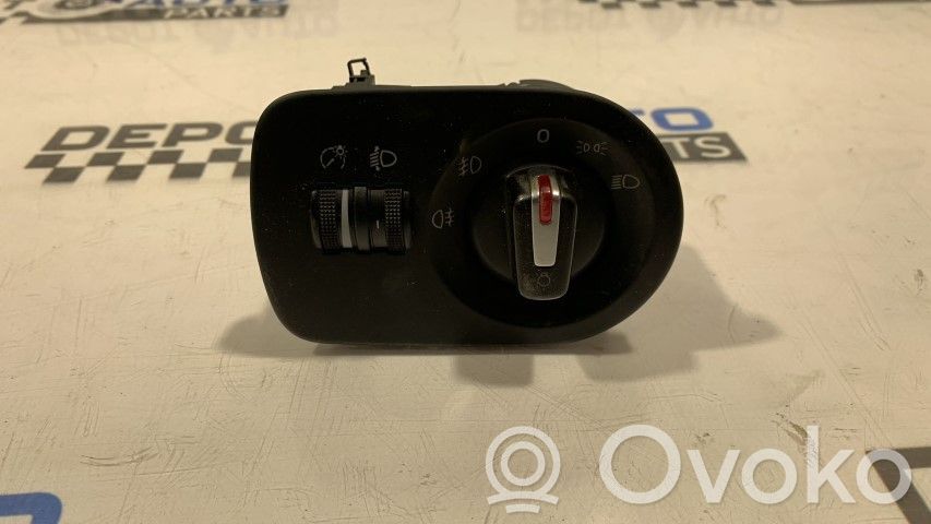 Seat Leon (1P) Interruptor de luz 