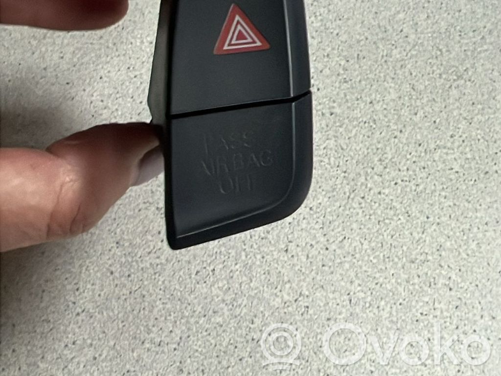 Audi A5 Sportback 8TA Avārijas lukturu slēdzis 