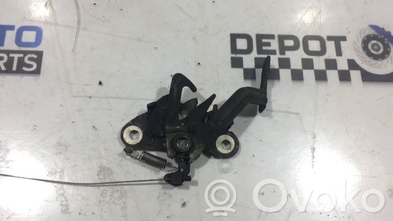 Peugeot 308 Dzinēja pārsega slēdzene 
