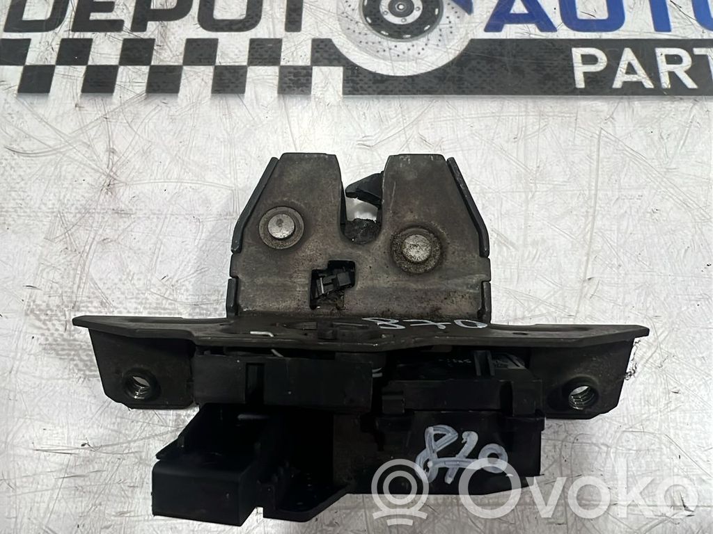 Opel Astra J Tailgate/trunk/boot lock/catch/latch 