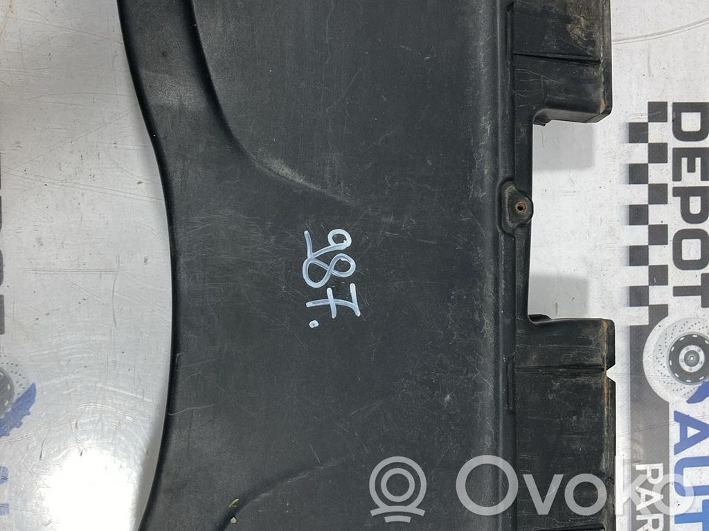 BMW M3 e90 Couvercle cache moteur 
