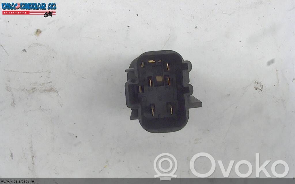 Ford Maverick Hazard light switch 
