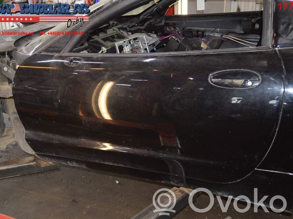 Chevrolet Corvette Дверь 