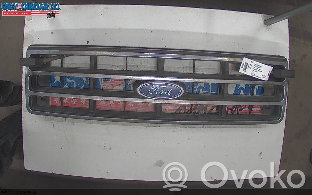 Ford Bronco Grilă inferioară bară față 