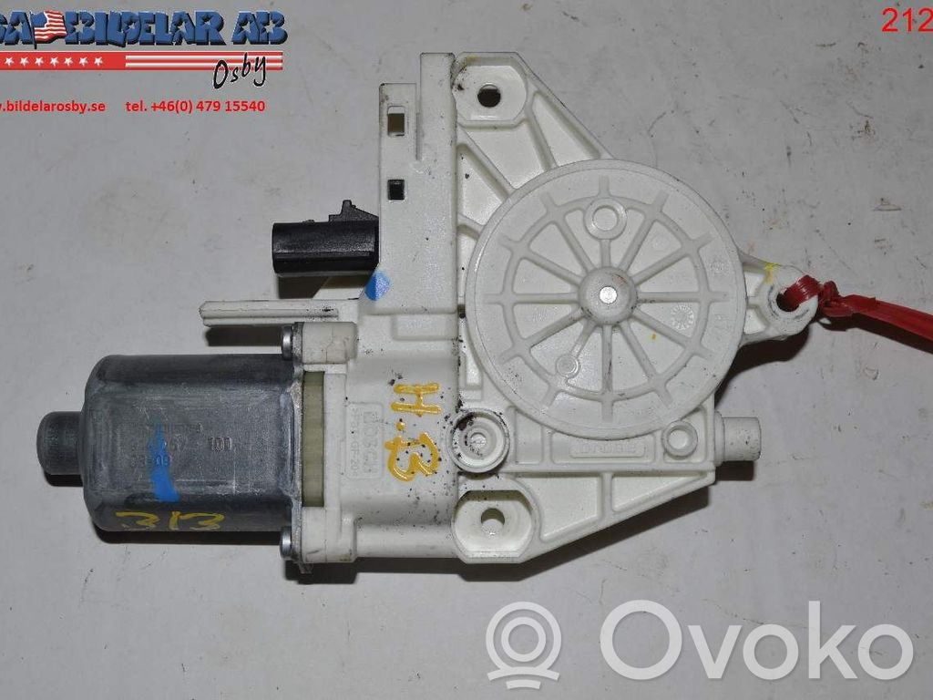 Front door window regulator motor   61700650R