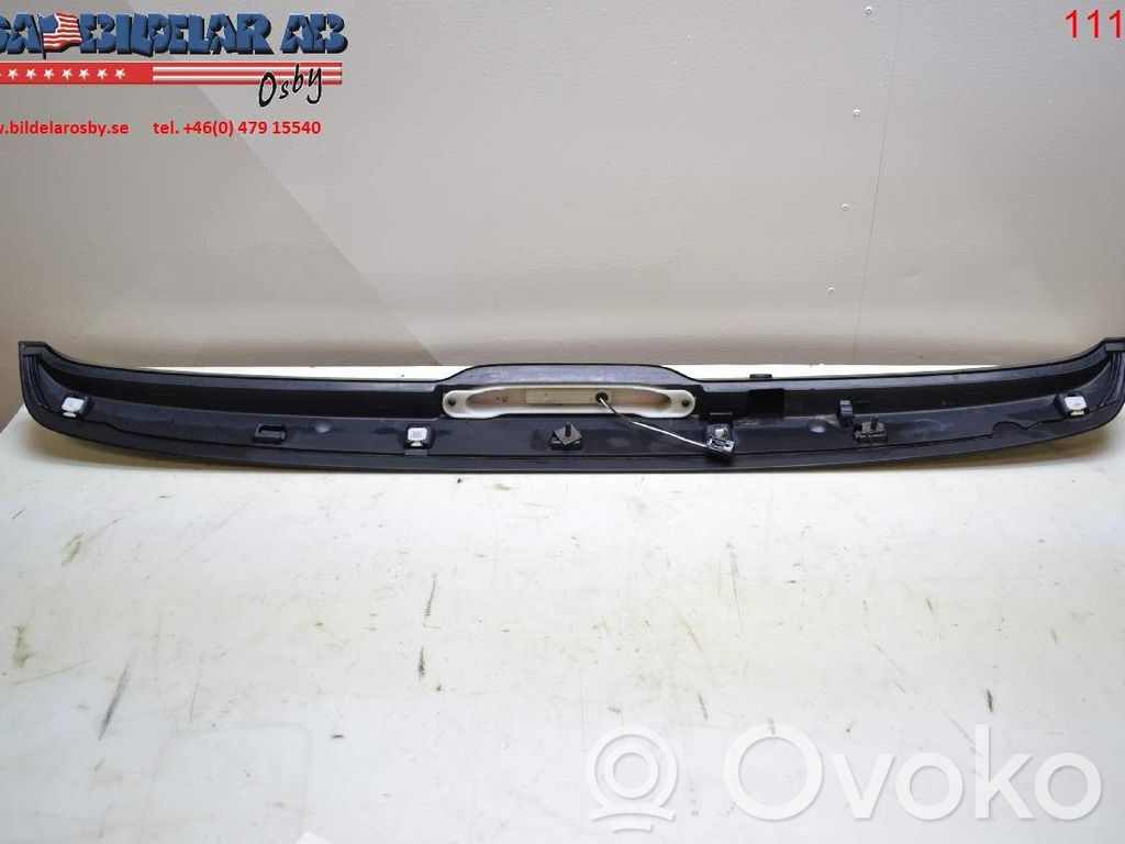 Dodge Magnum Tailgate/trunk spoiler 