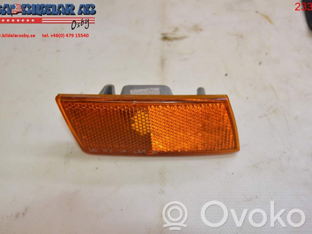 Chrysler 300 - 300C Front indicator light 