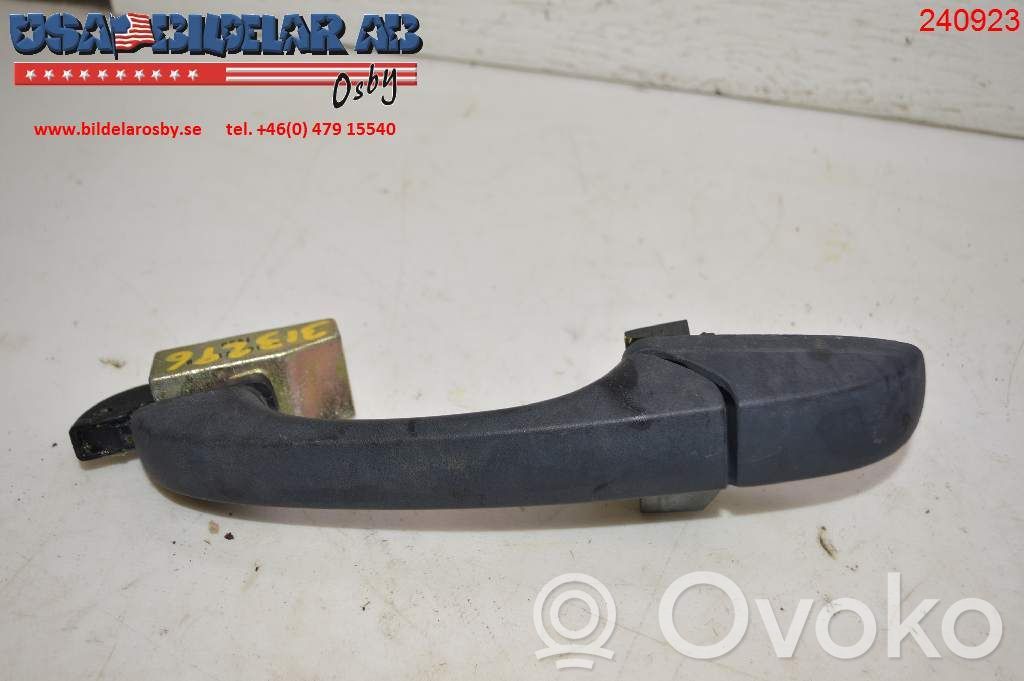 Dodge Caliber Front door exterior handle 