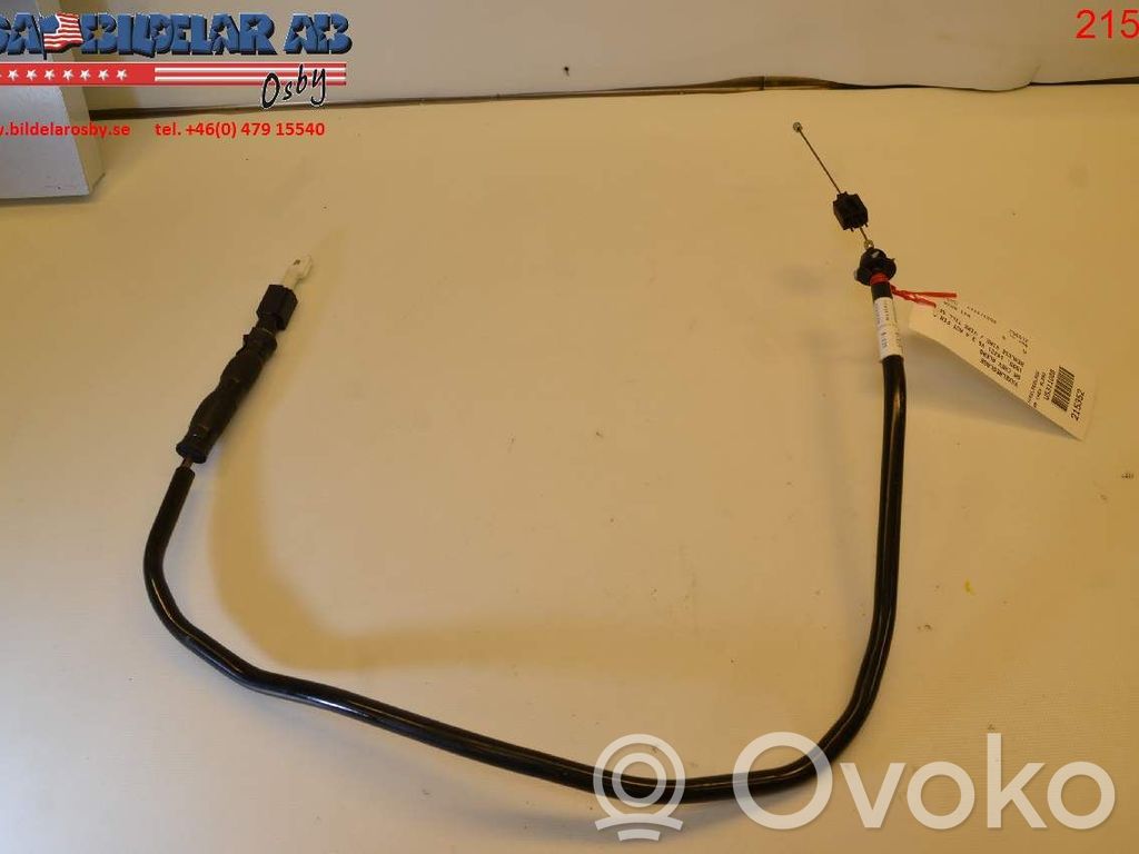 Gear shift cable linkage