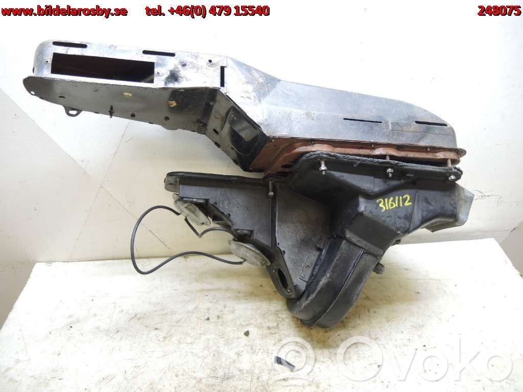 Interior heater climate box assembly