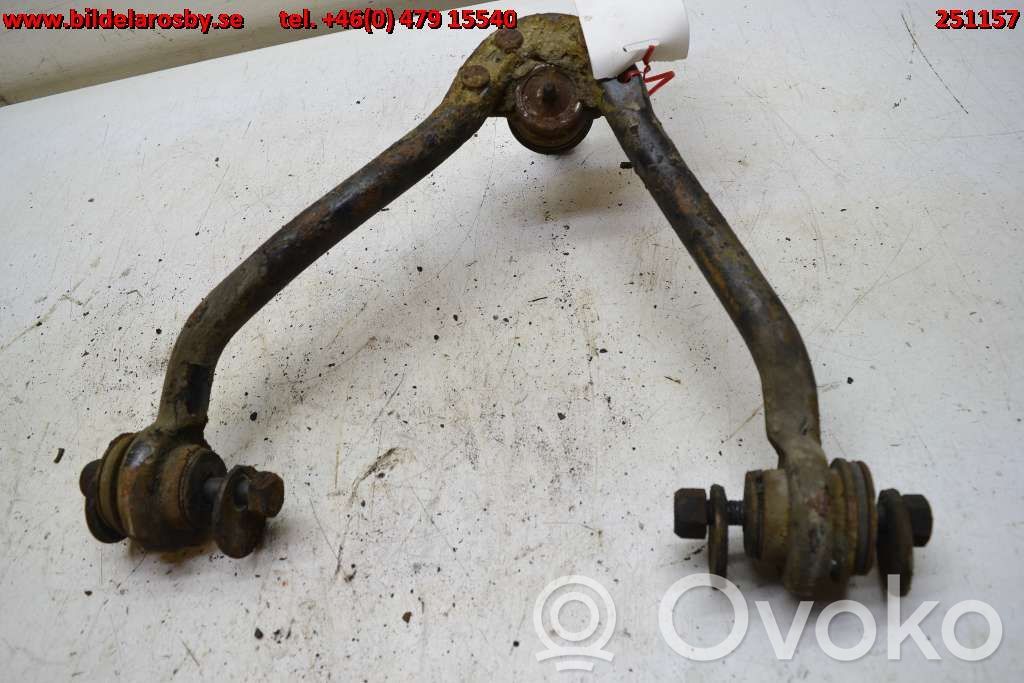 Рычаг в форме «U»   51101137R
