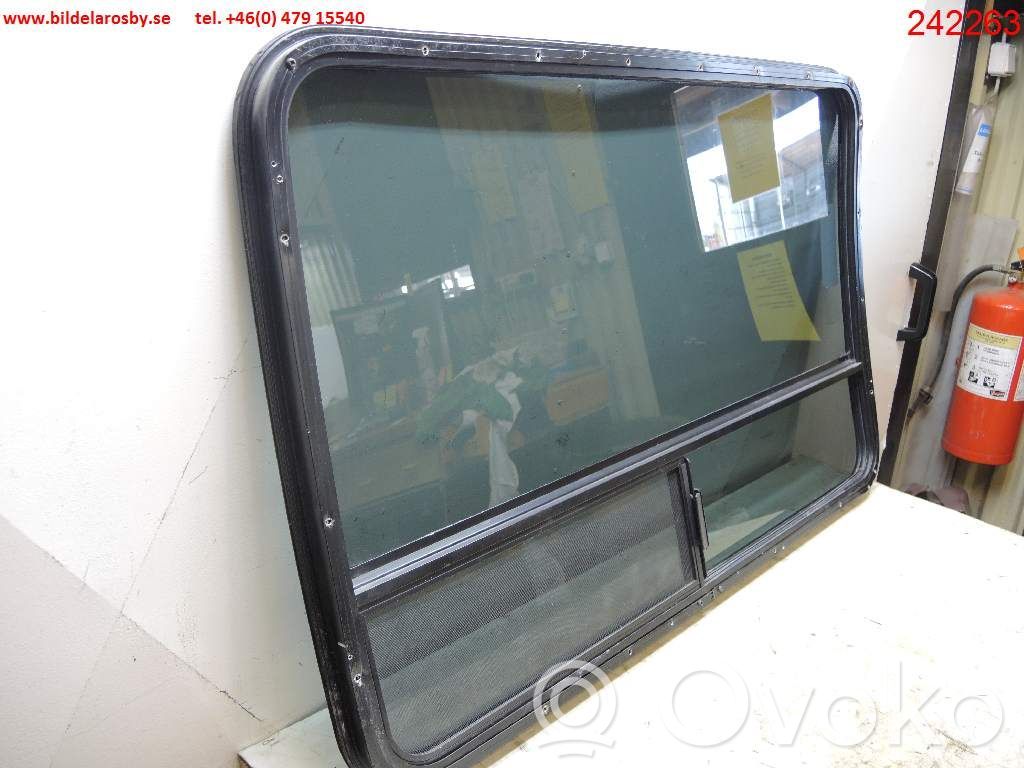 Rear side window