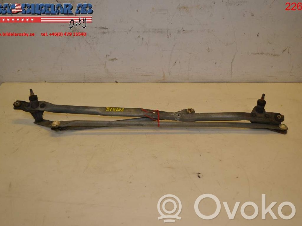 Chevrolet Tahoe Front wiper linkage 