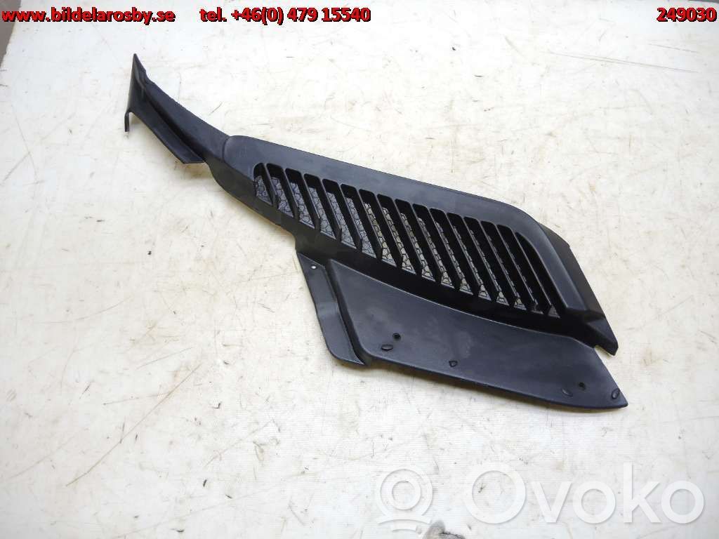 Wiper trim   OUC22TRMAC