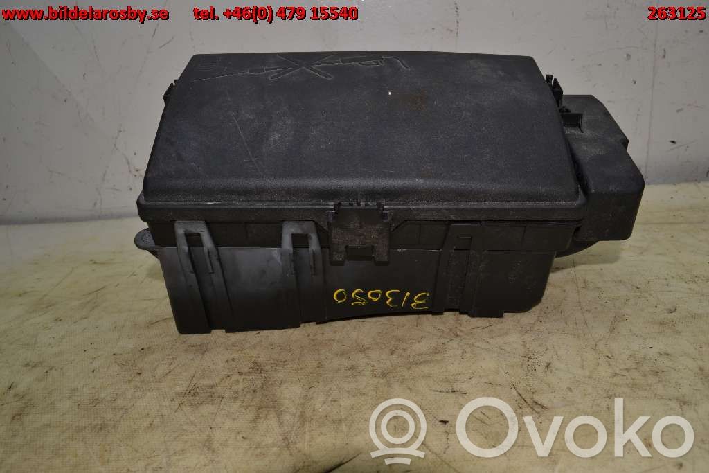 Chevrolet Cruze Fuse module 
