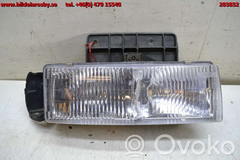 Headlight/headlamp   11402701R,16518494