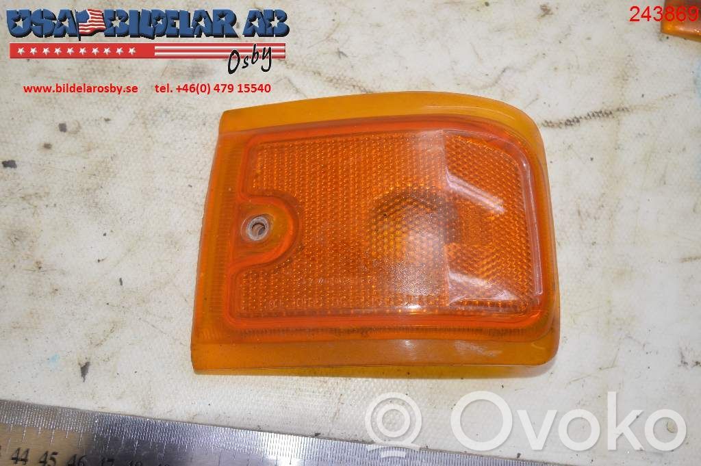 Front indicator light   11602297R