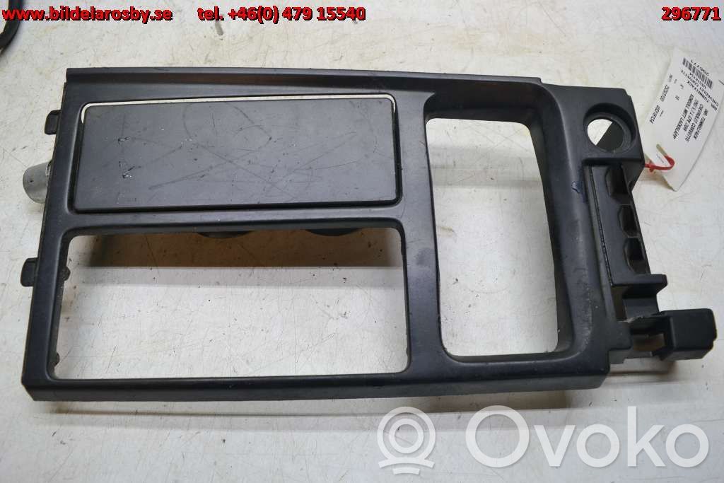 Center console   10085920