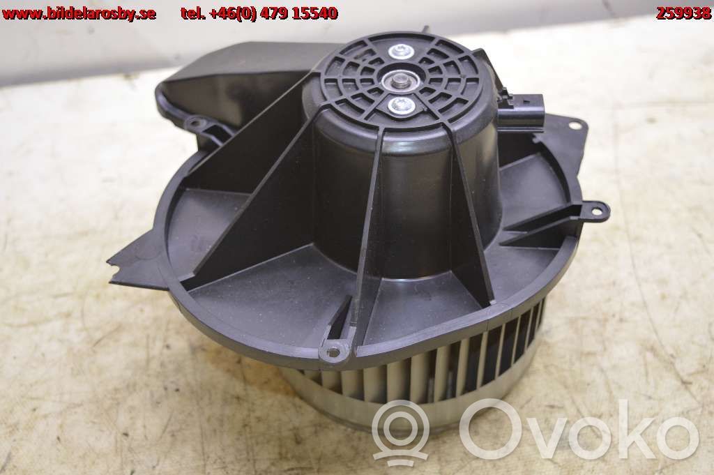 Dodge Magnum Mazā radiatora ventilators 