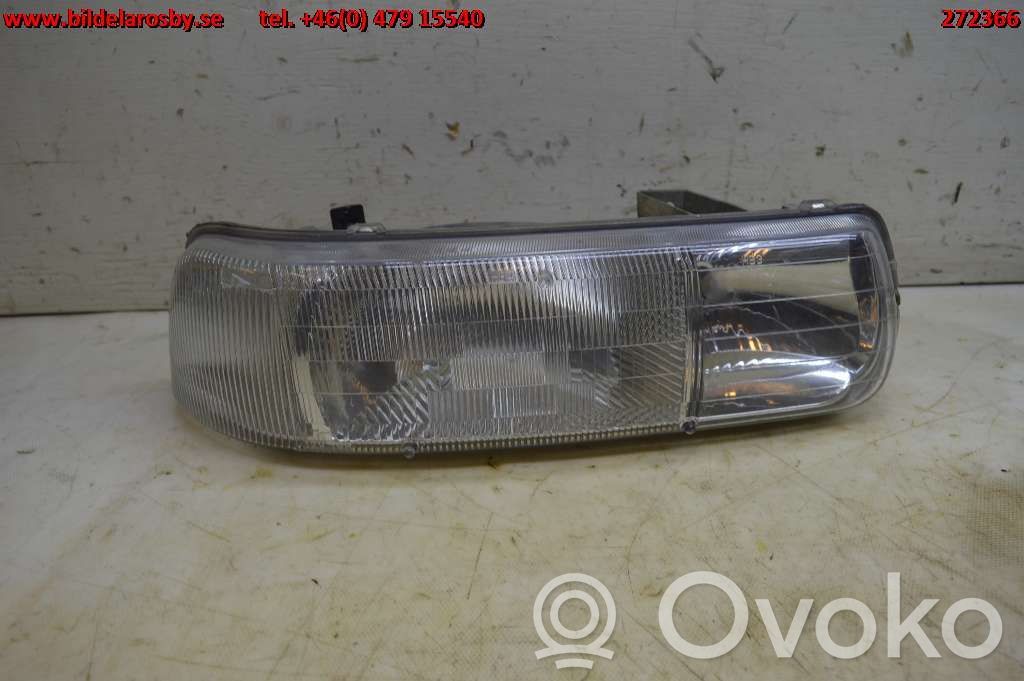 Headlight/headlamp   11402720R,16524536A