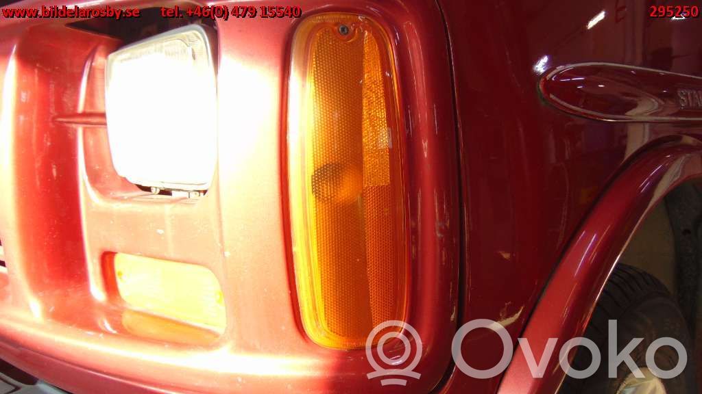 Front indicator light   11602290L