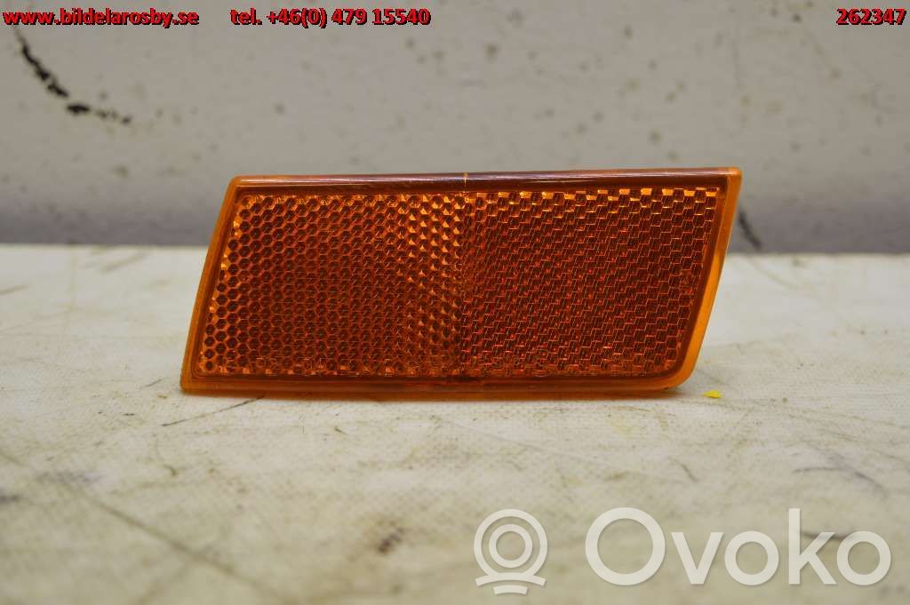 Chrysler 300 - 300C Front indicator light 
