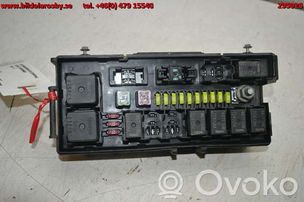 Dodge Durango Fuse module 