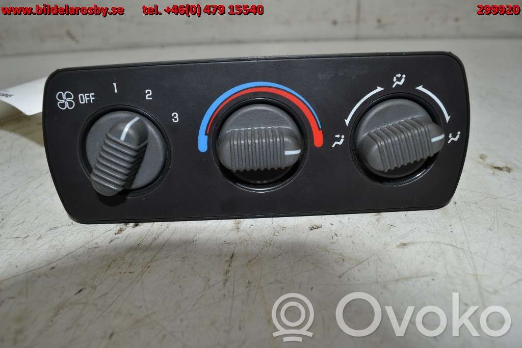 Chevrolet Tahoe Climate control unit 
