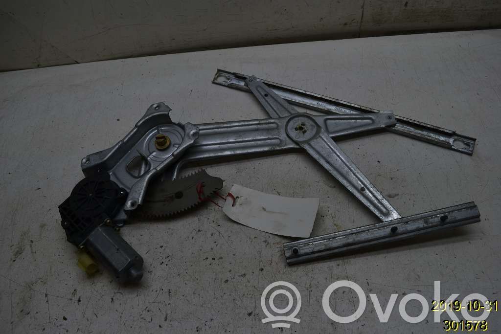 Dodge RAM Regulador de puerta trasera con motor 