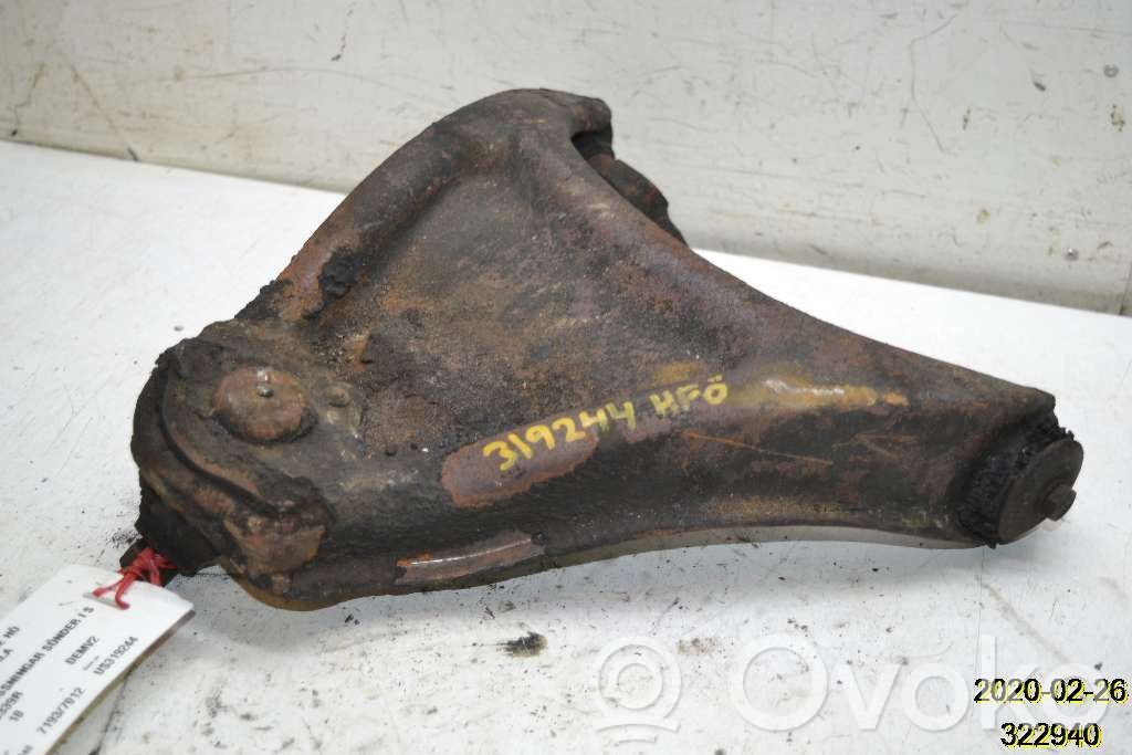 Oberer Querlenker vorne   51100339R