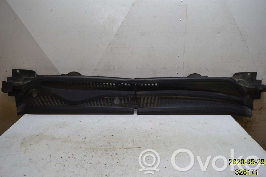 Wiper trim