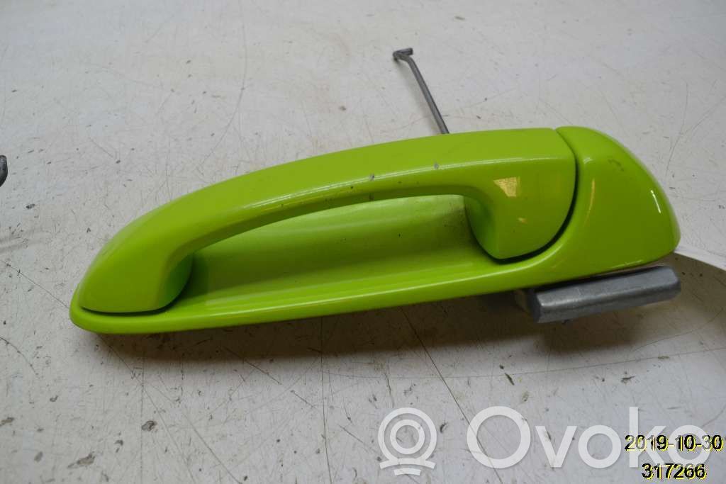 Dodge RAM Manecilla externa puerta delantera 