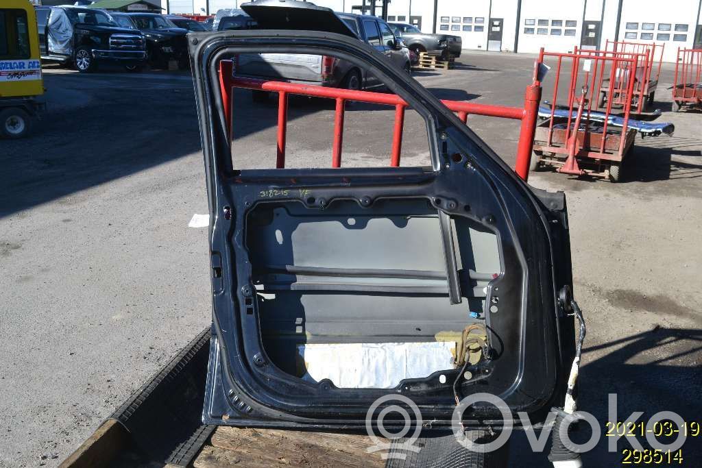 Dodge Nitro Front door 
