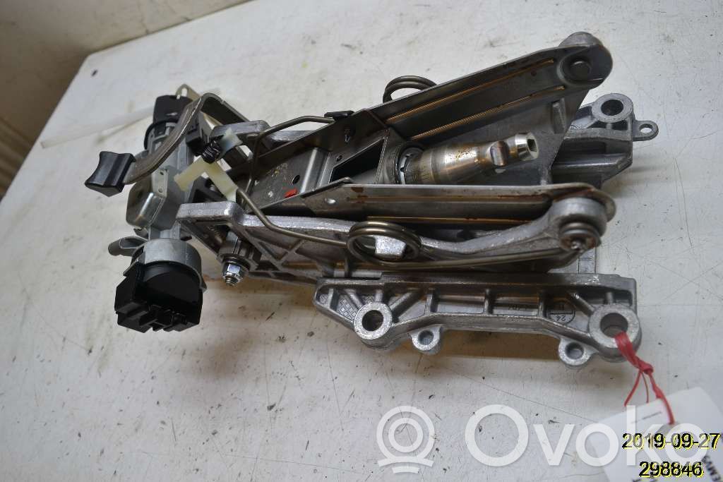 Steering wheel axle set   23803302,6R333C529AC
