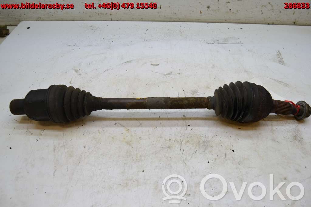 Etuvetoakseli   44702833L,0135615129
