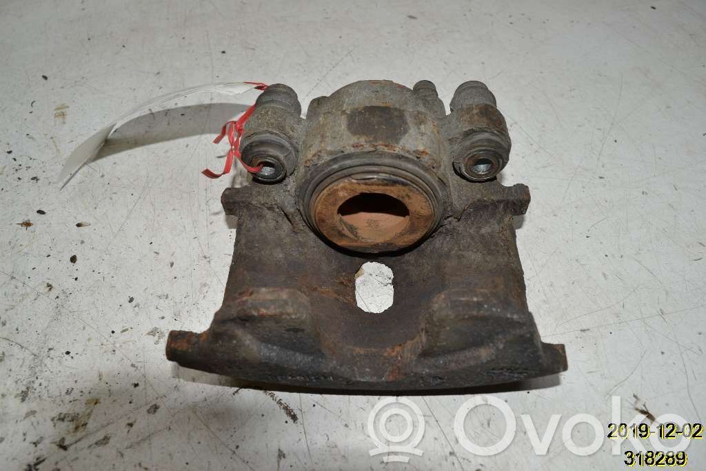 Dodge RAM Задний суппорт 