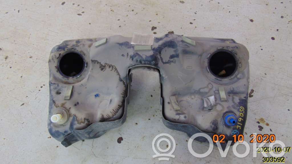 Serbatoio del carburante   19700350