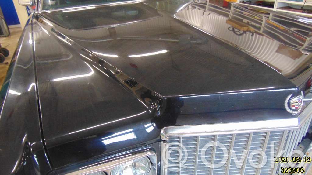 Cadillac Fleetwood Dangtis variklio (kapotas) 