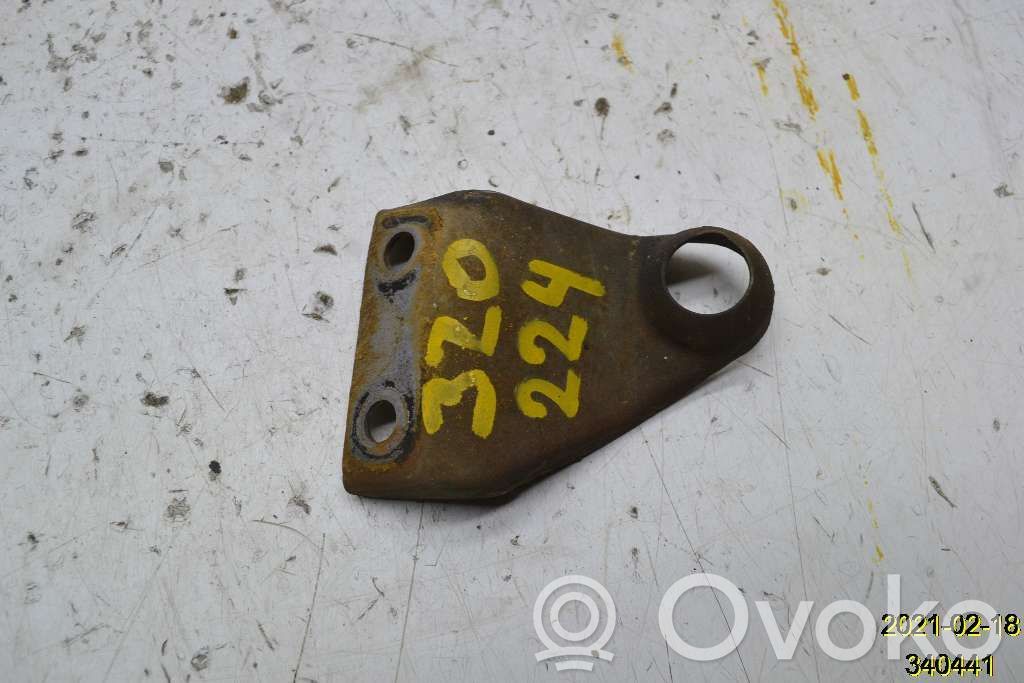 Gear shift cable linkage