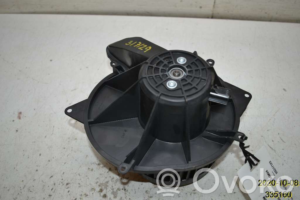 Dodge Magnum Mazā radiatora ventilators 