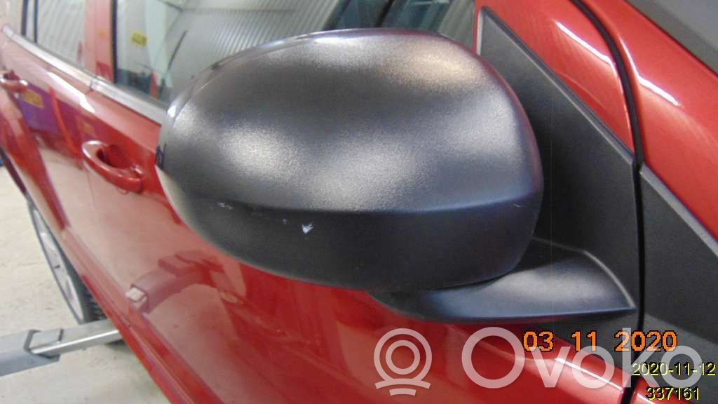 Dodge Caliber Front door electric wing mirror 
