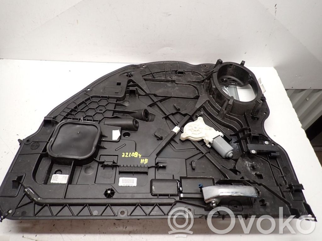 Dodge RAM Regulador de puerta trasera con motor 